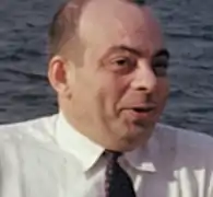 Antoine de Saint-Exupéry, écrivain et aviateur français.