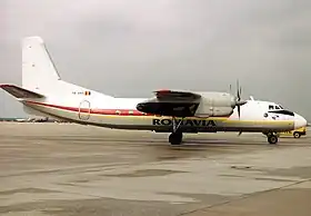 Un Antonov An-24 de :Romavia (en) similaire à l'avion accidenté.