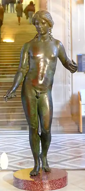 Apollon citharède (d'une maison de Pompéi). H. 68 cm. Grèce IIe ou Ier siècle AEC ou copie romaine avant 79 EC. Louvre