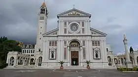 Image illustrative de l’article Basilique de l'Enfant-Jésus-de-Prague d'Arenzano