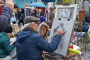 Un artiste à l'œuvre.