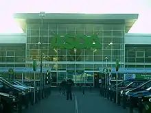 Asda, chaîne de grandes surfaces.