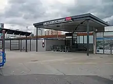 Entrée sud de la gare