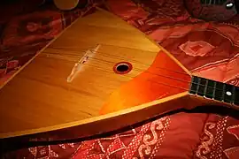 Image illustrative de l’article Balalaïka