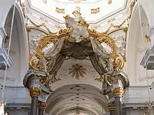 Le baldaquin de Servandoni de l'église Saint-Bruno des Chartreux, Lyon