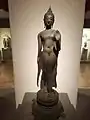 Bouddha marchant de style Sukhothaï vu de face (Sukhothai), XIVe – XVe siècle