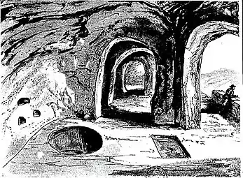 Baptistère de l'abbaye de Marmoutier avec piscine d'immersion et puits, 1911.