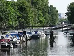 Le Barakkenbrug (pont sur le Boezem).