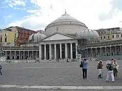 Basilique San Francesco di Paola (1824), à Naples.