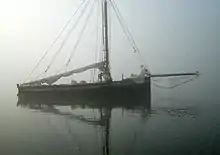 Le Doris à l'ancre.