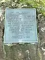 Plaque à Henry J. Biddle, qui donna ses terres à l'état pour en faire un parc (posée en 1937).