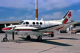 Beech Model E90 King Air correspondant aux caractéristiques données dans cet infobox