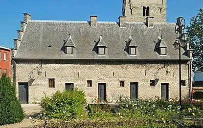 La façade occidentale.