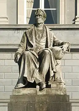 Statue d'Adolphe Quetelet.