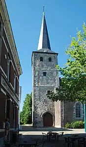 Face sud de la tour.