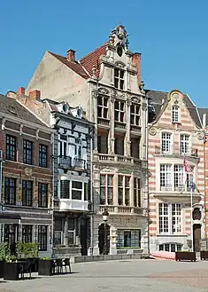 La maison vue de l'est.