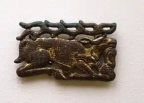 Cerf en bronze doré, la forme et le style sont typiquement scythes, IVe~IIIe siècle av. J.-C., Musée ethnologique de Berlin.