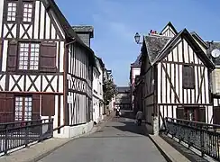 Ancien emplacement d'une porte de la ville.