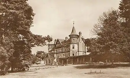 voir la légende ci-après