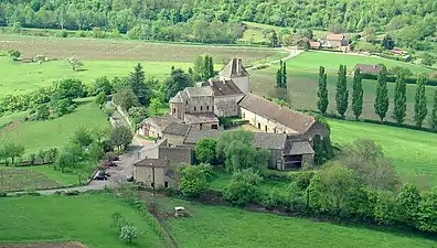 La chapelle des moines vue depuis la Roche Coche.