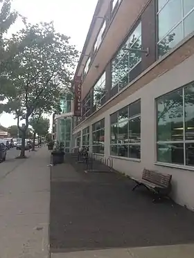 Image illustrative de l'article Bibliothèque d'Ahuntsic