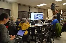 Photo des participants au café des savoirs libres de novembre 2016 au café de Da