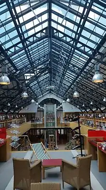 Médiathèque du Buisson.