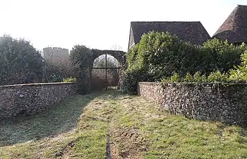 La tour de Bois-Ruffin.