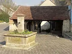 Fontaine et lavoir.