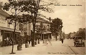 L'Avenue de Paris (Nationale 3).