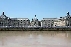 Place de la Bourse (1735-1755) à Bordeaux.