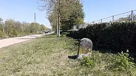 Borne kilométrique de l'écluse du Triest à Wasquehal.