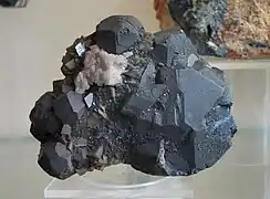 Bournonite Neudorf Hartz Allemagne (Musée minéralogique de Bonn).