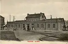 Le bâtiment voyageurs vers 1900