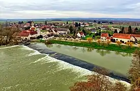 Moulin et son barrage sur l'Ognon.