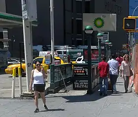 Image illustrative de l’article Bleecker Street / Broadway – Lafayette Street (métro de New York)