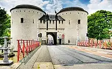 Porte Sainte-Croix (nl) à Bruges.