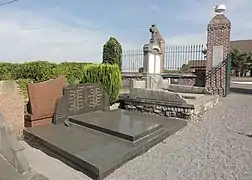 Tombe d'Alfred Verriez.