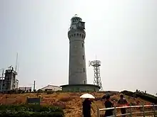 Un des phares de Brunton.