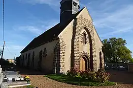 Façades ouest et nord de l'église.