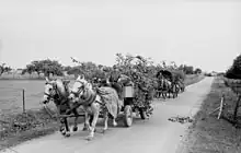 Photo d'un chariot militaire en 1944.