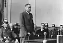 Photographie en noir et blanc d'Ulrich von Hassell lors de son procès
