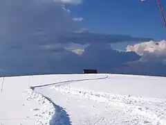 Buron typique des montagnes du Cantal.