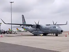 CASA C-295 TU-VMC à l'aéroport international de Kotoka en 2020