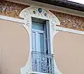Détail de la décoration de l'immeuble du no 45 boulevard Carnot