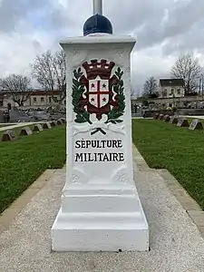 Carré militaire.
