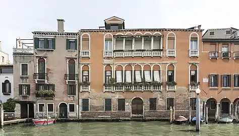 Palazzo Gritti-Dandolo  aux Scalzi.