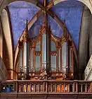 L'orgue de tribune, vue de détail.