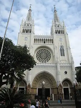 Cathédrale métropolitaine Saint-Pierre de Guayaquil.
