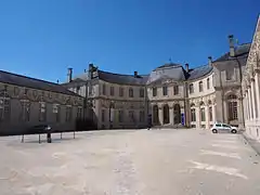 Côté ouest du palais depuis la cour intérieure.